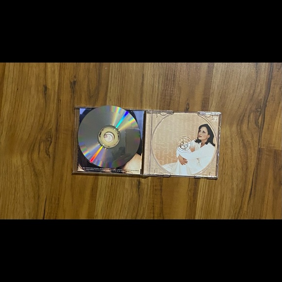 Sara Evans CD 💿 “No Place That Far” - Picture 9 of 12